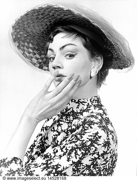 fashion  ladies' fashion  woman with straw hat  1956