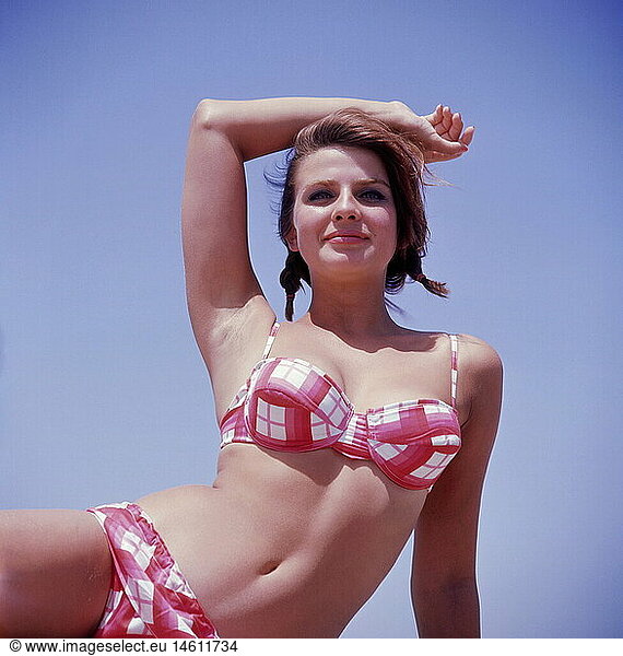 fashion  1960s  swimwear  woman wearing patterned bikini