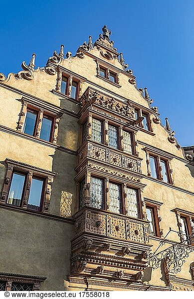 Fassade des historischen La Maison des Têtes  Köpfehaus  heute Luxushotel und Gourmet-Restaurant  Altstadt  Colmar  Elsass  Frankreich  Europa