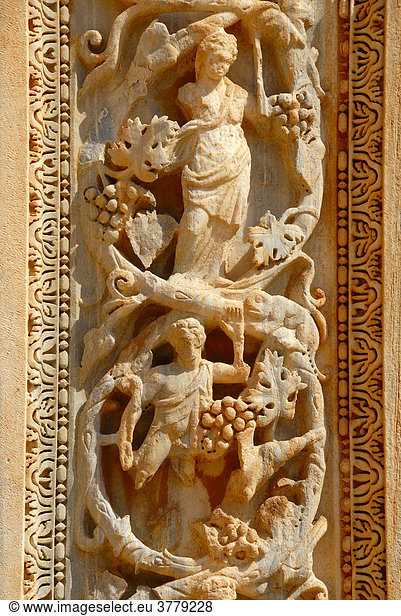 Feines Relief severische Basilika Leptis Magna Libyen