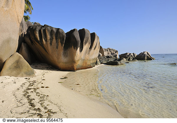 Felsbrocken Bildhauerei La Digue Seychellen