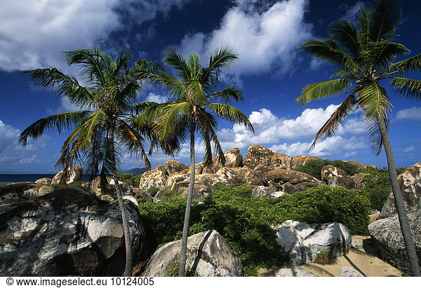 Felsformation The Baths auf der Insel Virgin Gorda  Britische Jungferninseln  Karibik  Nordamerika