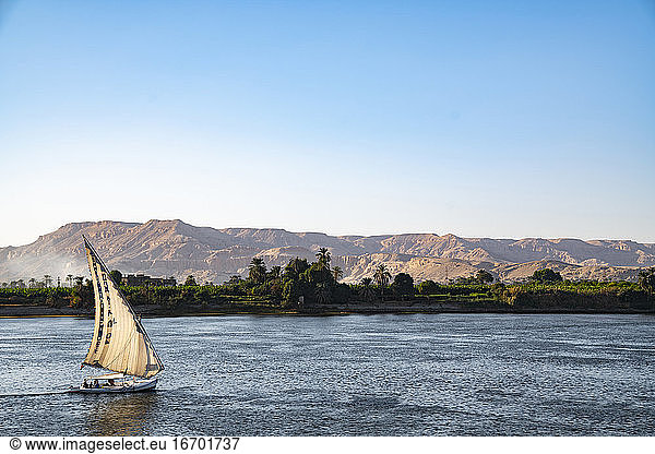 Felukenboot auf dem Nil in Ägypten
