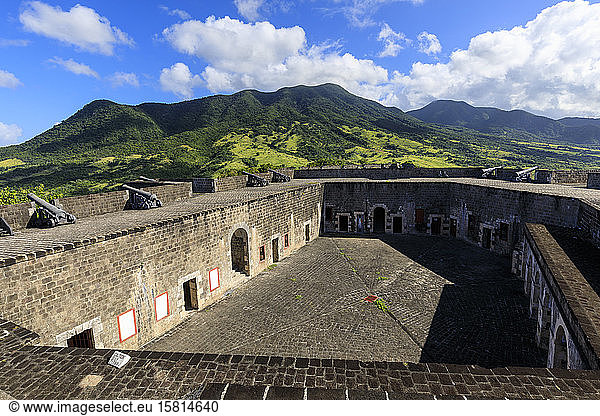 Festungsmauern der Zitadelle  Brimstone Hill Fortress National Park  UNESCO-Weltkulturerbe  St. Kitts  St. Kitts und Nevis  Leeward-Inseln  Westindische Inseln  Karibik  Mittelamerika