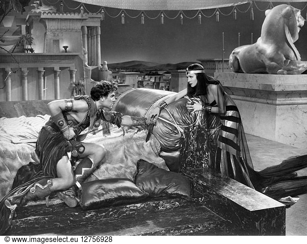 FILM: CLEOPATRA FILM: CLEOPATRA, 1934. Claudette Colbert as Cleopatra ...