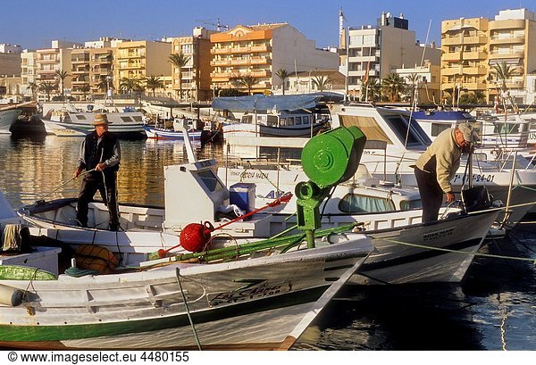 fishermen in fishing port Garrucha  Almeria province  Andalucia  Spain