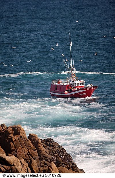 Fishers in A Coruña  Galicia  Spain