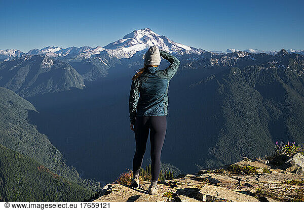 Fit female posing in the glacier peak wilderness