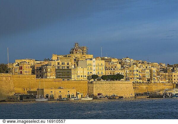 Fort Saint Michael bei Sonnenuntergang  Senglea  Region Valletta  Malta.