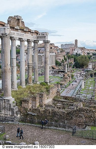 Forum Romanum  Forum  vom Kapitolshügel aus gesehen  Rom  Italien.