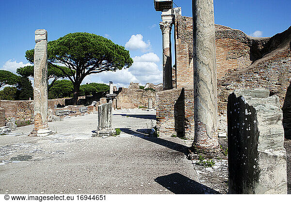 Forum Thermalbäder  Ostia Antica  Latium  Italien  Europa