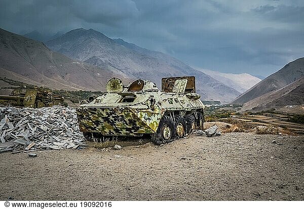 Foto eines großen alten Panzers in Panjshir in Afghanistan
