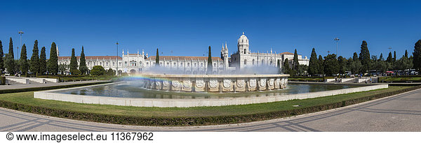 Fountain with Mosteiro dos Jeronimos  Lisbon  Portugal