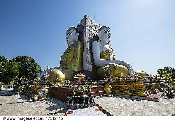 Four Seated Buddha  Kyaikpun Buddha  Bago  Myanmar