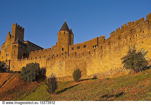 France  Aude  Carcassonne  Medieval city listed as World Heritage by UNESCO  Porte d'Aude