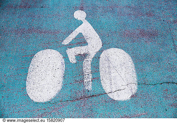 France  Bicycle line road marking
