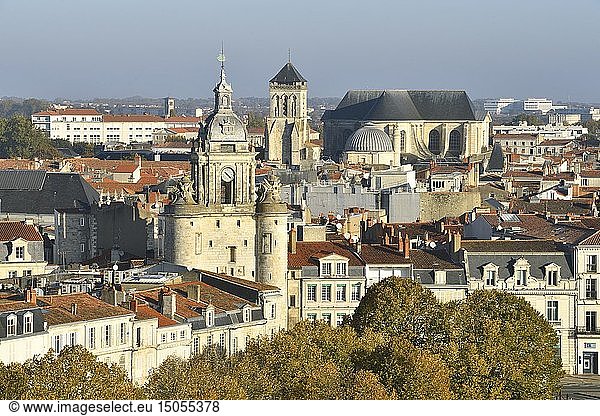 France  Charente Maritime  La Rochelle  the Great Clock Gate (Porte de la Grosse Horloge) and the Saint Louis cathedral