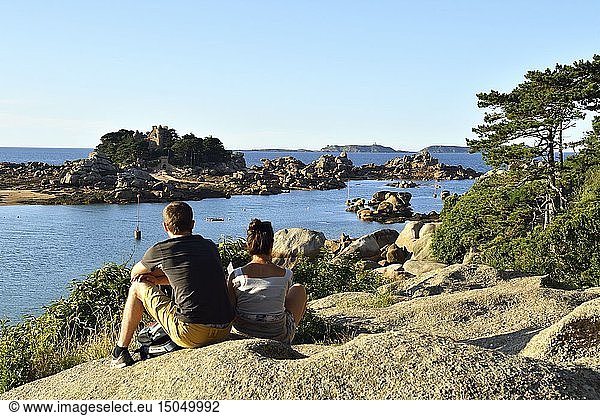 France Cotes d'Armor Perros-Guirec Ploumanac'h Cote de Granit Rose (Pink Granite Coast) Island and castle of Costaeres
