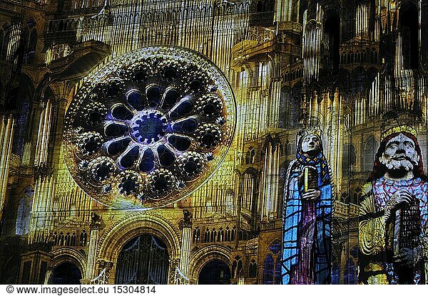 France  Eure et Loir  Chartres  Notre Dame cathedral listed as World Heritage by UNESCO  illuminations during Chartres en Lumieres  west facade