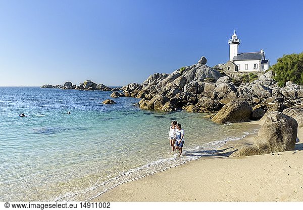 France  Finistère  Brignogan-Plages  beaches and the lighthouse of Pontusval