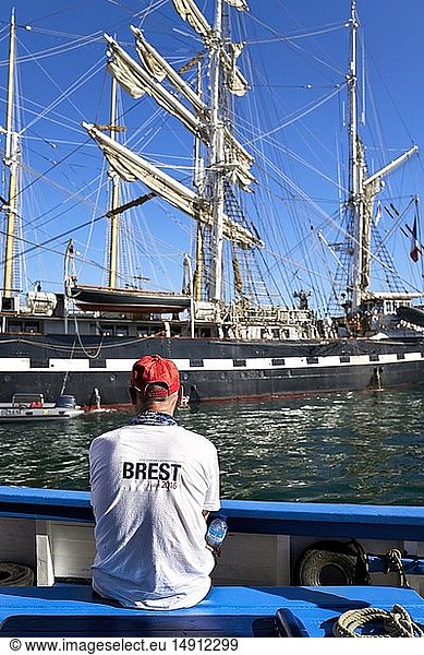 France  Finistere  Brest  Les Fetes Maritimes 2016  the three-masted barque Belem.