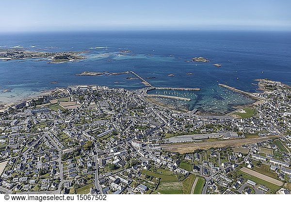 France  Finistere  Roscoff  the town and the harbour (aerial view)