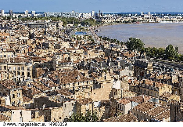 France Gironde Bordeaux area classified UNESCO World Heritage the banks of the Garonne