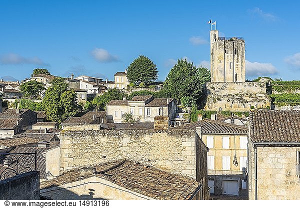 France  Gironde  Saint-Emilion  listed as World Heritage by UNESCO  Tour du Roy  13th century keep  is the only vestige of Saint-Emilion castle