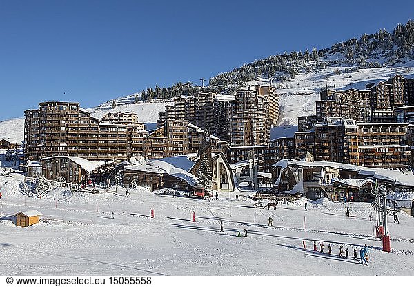 France  Haute Savoie  Chablais Massif  Portes du Soleil ski area  Avoriaz  the snow front