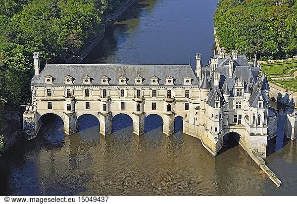 France  Indre et Loire  Chenonceau  Chenonceau castle (aerial view)