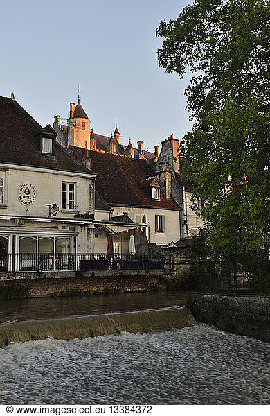 France  Indre et Loire  Loches  the Royal Palace  dated 14th century and houses along the Indrois river
