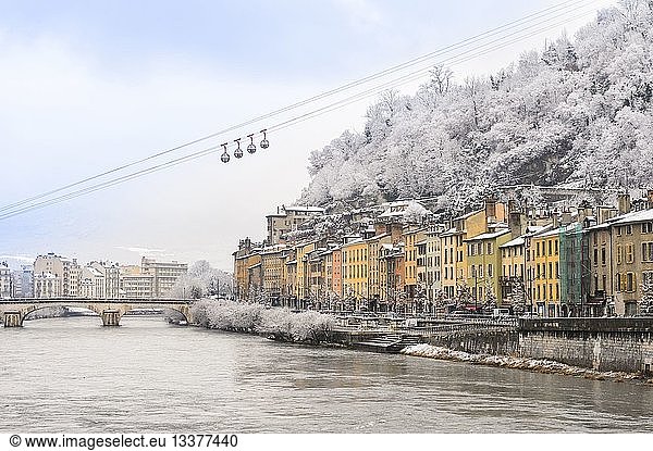 France  Isere  Grenoble  Saint Laurent district on the right bank of Isere river  Grenoble-Bastille cable car and its Bubbles  the oldest city cable car in the world