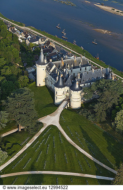 France  Loir et Cher  Loire Valley listed as World Heritage by UNESCO  Chateau de la Loire (castles of the Loire)  Chateau de Chaumont sur Loire (aerial view)