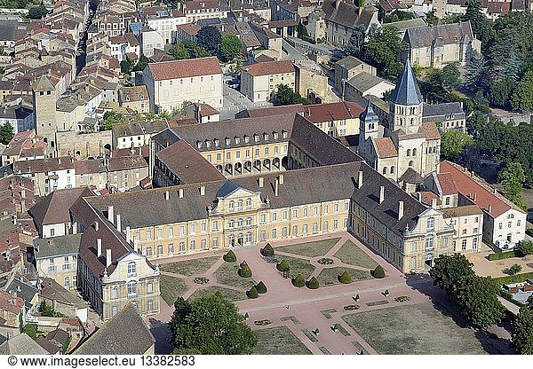 France  Saone et Loire  Cluny  the former benedictine abbey housing the Arts et Metiers school (vue aerienne)