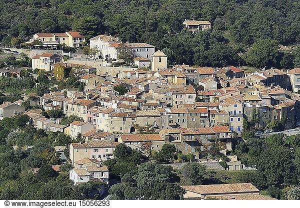 France  Var  Presqu'ile de Saint Tropez  the hilltop village of Ramatuelle (aerial view)