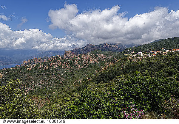 Frankreich  Corse-du-Sud  Piana  Calanques de Piana im Sommer