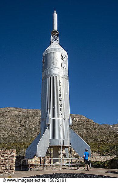 Freiluftausstellung mit Rakete Little Joe 2 im New Mexico Museum of Space History  Alamogordo  New Mexico  Vereinigte Staaten von Amerika  Nordamerika