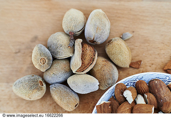 Fresh unpeeled almonds