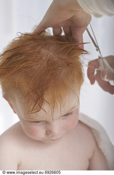 Frisur  Frisuren  Schnitt  Schnitte  Haarschnitt  Haarschnitte