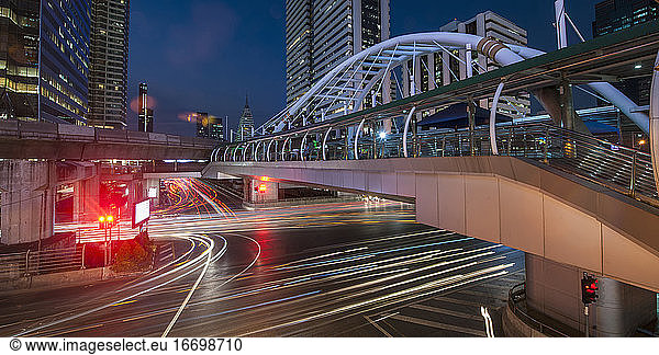 Fußgängerbrücke Chong Nonsi in Bangkoks Stadtteil Sathorn