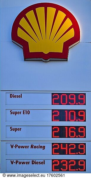 Fuel prices over 2  00 EURO  consequence of the Russia vs. Ukraine war  display petrol prices  Shell petrol station  Fellbach  Baden-Württemberg  Germany  Europe
