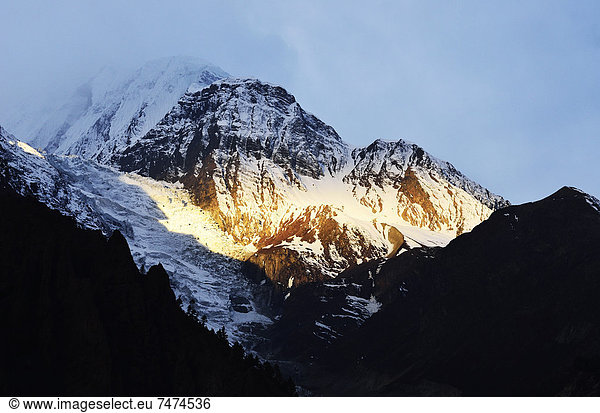 Gangapurna Glacier  Annapurna Conservation Area  Gandaki  Pashchimanchal  Nepal