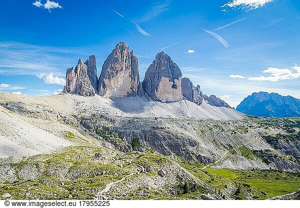 Gebirgsstock Drei Zinnen  Nordwände  Dolomiten  Südtirol  Italien  Europa