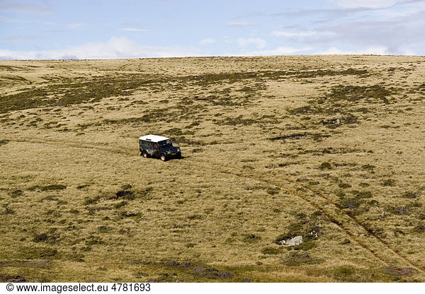 Geländefahrzeug auf den Falkland-Inseln  Südatlantik