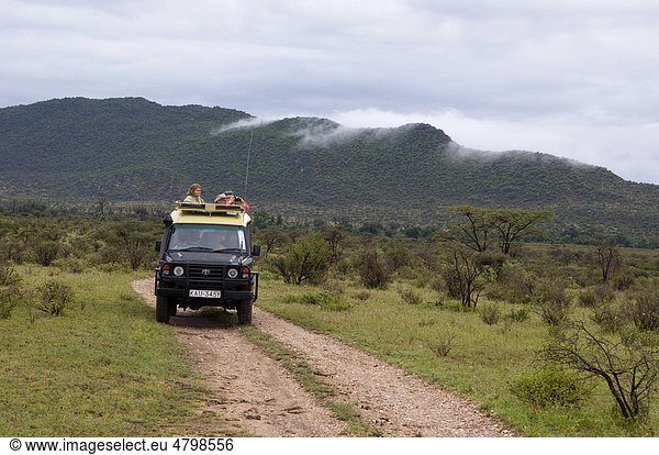 Geländewagen Samburu Nationalpark Kenia Afrika