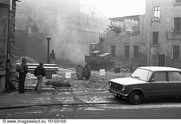 Geo. hist.  Deutschland  DDR  Leipzig  verfallene Altstadt  4.12.1989