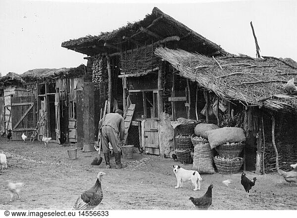 Geo hist.  Deutschland  Inseln  Insel GrÃ¼n  Dorf  Bauer auf seinem Hof  1950er Jahre