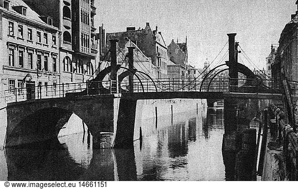 Geo. hist.  Deutschland  StÃ¤dte  Berlin  BrÃ¼cken  JungfernbrÃ¼cke an der Friedrichsgracht  nach Foto  Anfang 20. Jahrhundert