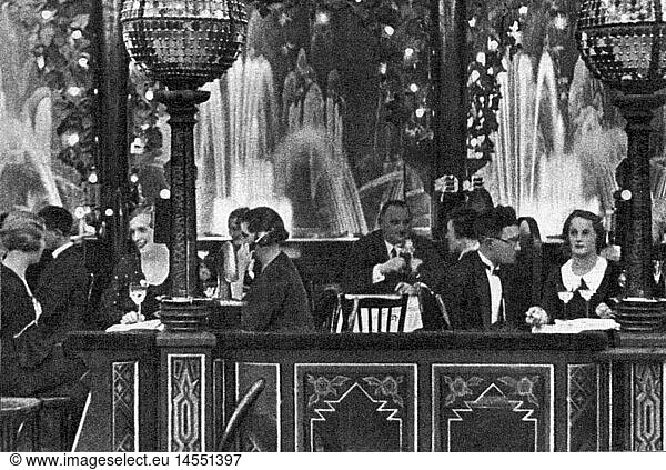 Geo. hist.  Deutschland  StÃ¤dte  Berlin  Gastronomie  Ballhaus 'Resi'  Innenansicht  1920er Jahre
