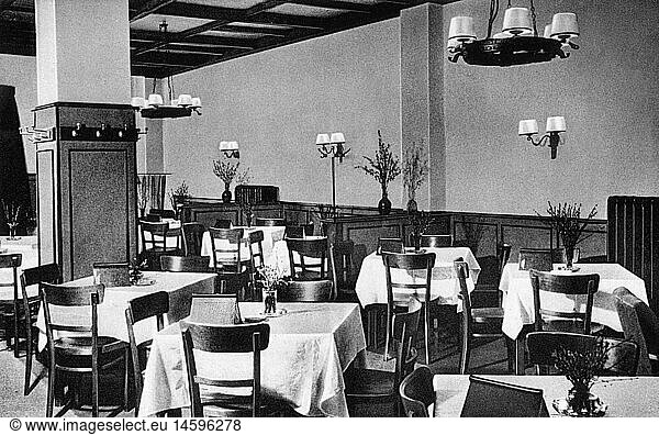 Geo. hist.  Deutschland  StÃ¤dte  Hamburg  Gastronomie  GaststÃ¤tte 'Kaufmannshaus'  Innenansicht  Fotopostkarte  Druck: Verlag Hugo Schmidt  Hamburg  1954
